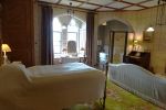 PICTURES/Arundel Castle/t_Inside - BedroomC1.JPG